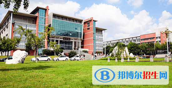 山西現(xiàn)代經(jīng)貿(mào)學校網(wǎng)站網(wǎng)址