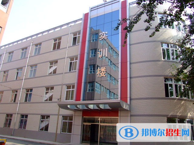山西城鄉(xiāng)建設(shè)學(xué)校2018年報(bào)名條件、招生對(duì)象