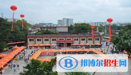 貴州職業(yè)技術(shù)學(xué)院?jiǎn)握谐煽?jī)查詢時(shí)間