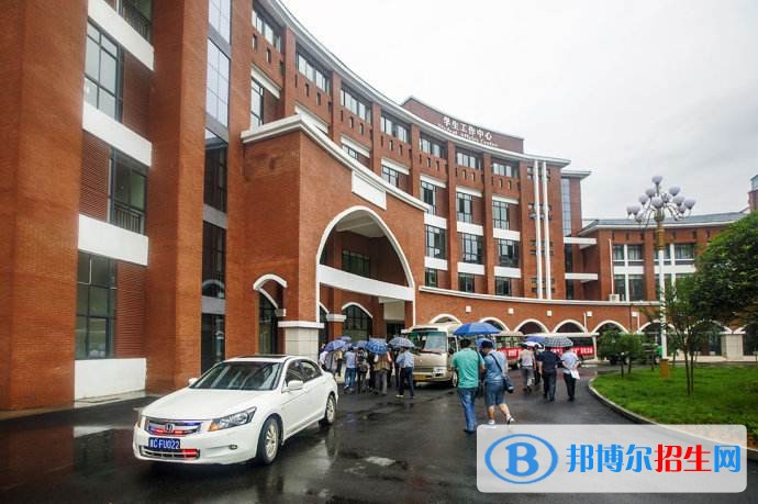 遵義醫(yī)藥高等?？茖W(xué)校2019年單招錄取分?jǐn)?shù)線
