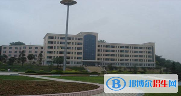 貴州工業(yè)職業(yè)技術(shù)學(xué)院?jiǎn)握谐煽?jī)查詢時(shí)間