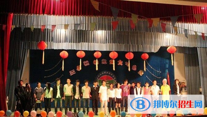 西雙版納職業(yè)技術(shù)學(xué)院單招報(bào)名時(shí)間