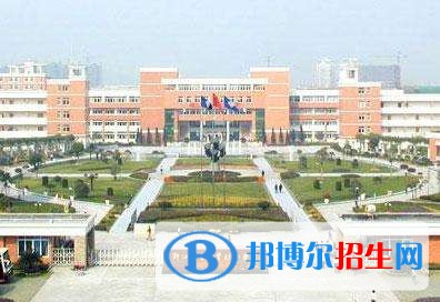 云南機(jī)電職業(yè)技術(shù)學(xué)院?jiǎn)握袌?bào)名條件