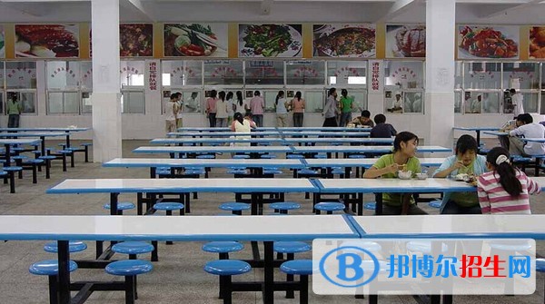 青島城陽(yáng)區(qū)職業(yè)中等專(zhuān)業(yè)學(xué)校住宿條件