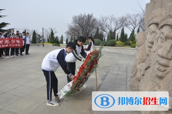 青島城陽區(qū)職業(yè)教育中心2018年報(bào)名條件、招生對(duì)象