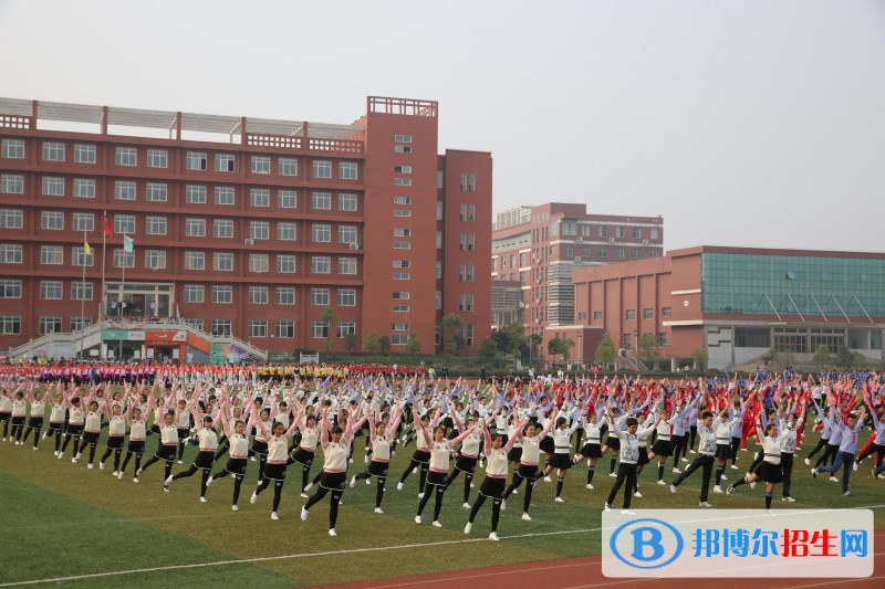 西南醫(yī)科大學附屬醫(yī)院衛(wèi)生學校2018年報名條件、招生對象