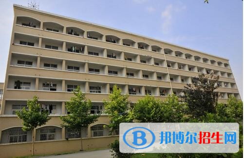 東營商業(yè)技工學校網(wǎng)站網(wǎng)址