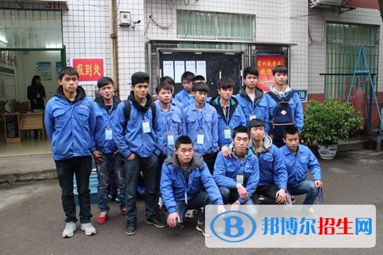 濟(jì)南第八職業(yè)中專2018年報(bào)名條件、招生對(duì)象