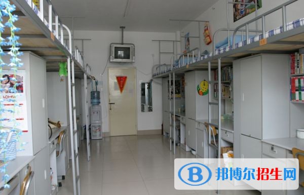 煙臺(tái)信息工程學(xué)校住宿條件