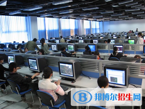 濟(jì)南電子機(jī)械工程學(xué)校2018年報(bào)名條件、招生對(duì)象