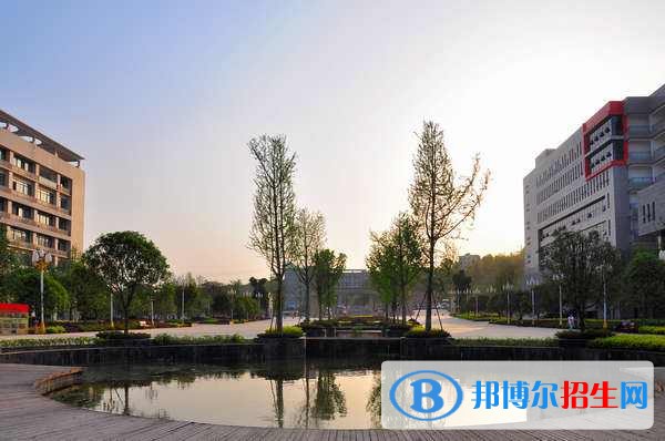 重慶工業(yè)職業(yè)技術(shù)學(xué)院單招成績查詢時(shí)間