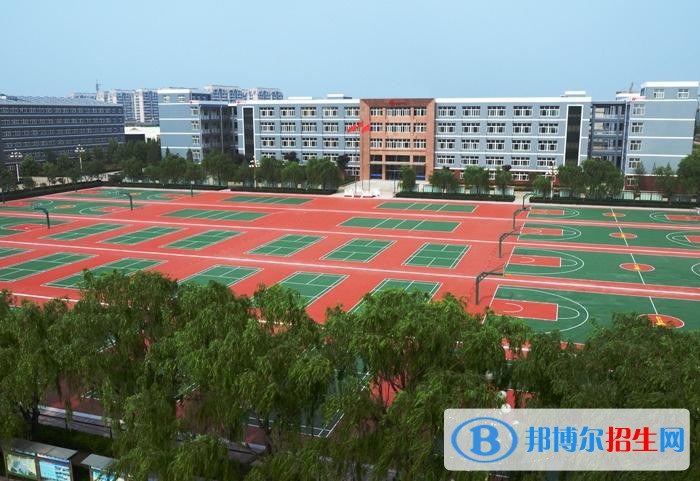 諸城技工學校招生辦聯(lián)系電話