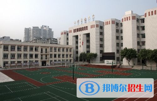 重慶初中沒(méi)讀完可以讀中專學(xué)校嗎