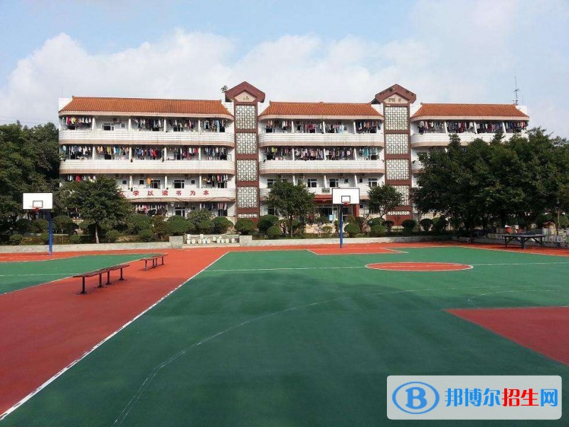 重慶工程學(xué)院?jiǎn)握谐煽?jī)查詢(xún)時(shí)間