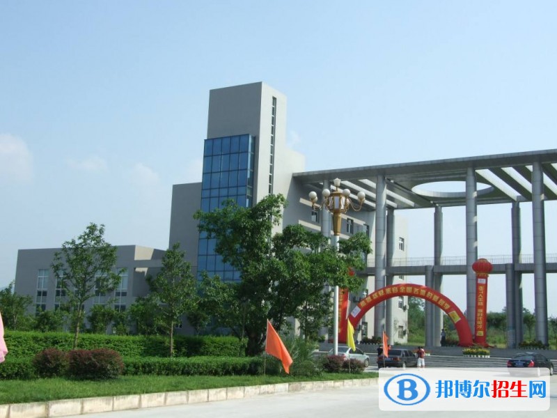 重慶商務(wù)職業(yè)學(xué)院2019年單招錄取分?jǐn)?shù)線