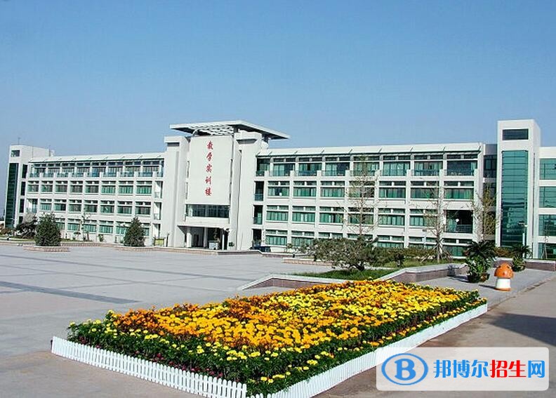 濟(jì)南工程職業(yè)技術(shù)學(xué)院招生辦聯(lián)系電話(huà)