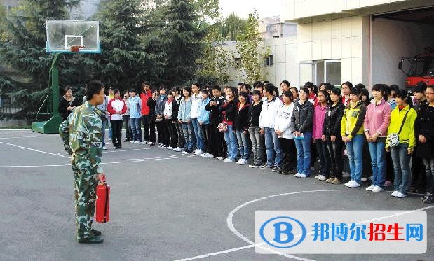 山東泰安衛(wèi)生學(xué)校招生辦聯(lián)系電話