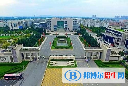 重慶中專學校哪里好