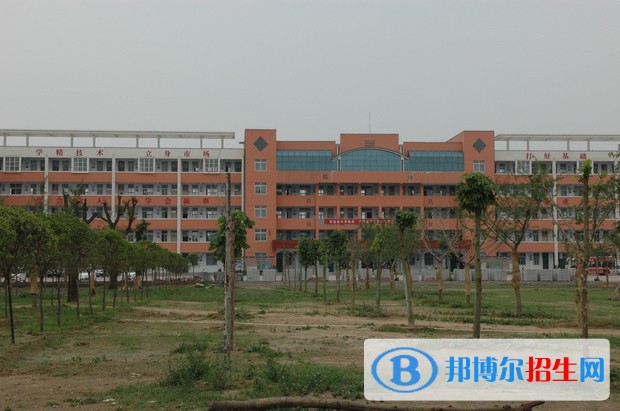 臨沭縣職業(yè)中等專業(yè)學(xué)校招生辦聯(lián)系電話