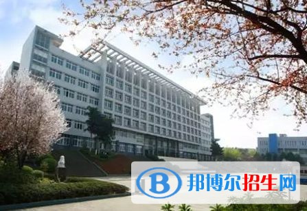 重慶三峽醫(yī)藥高等?？茖W(xué)校單招成績查詢時(shí)間