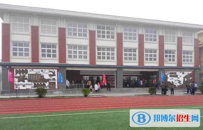 山東聊城建設(shè)學(xué)校招生辦聯(lián)系電話(huà)