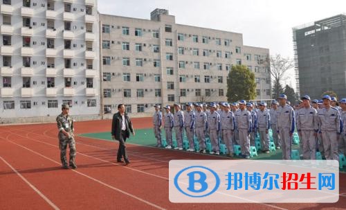 貴陽中專學校里面有哪些專業(yè)