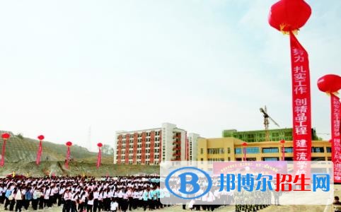 貴陽中專學校讀幾年