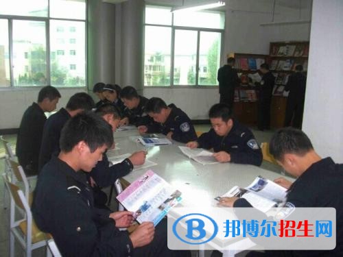 貴陽讀中專學校要高中畢業(yè)證嗎