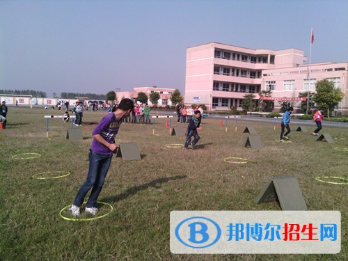 江蘇高港中等專業(yè)學(xué)校2019年報名條件、招生對象