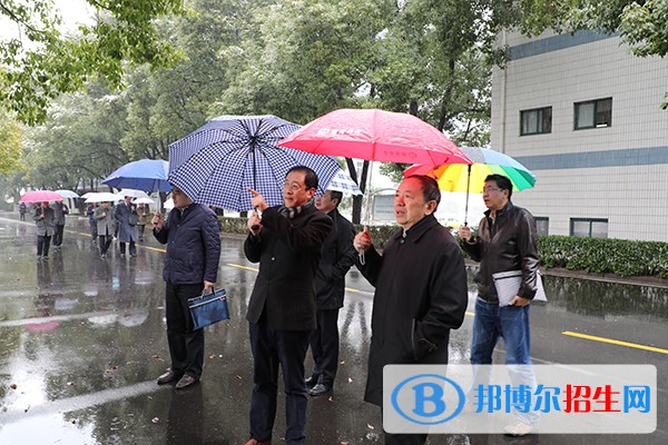 江蘇海安雙樓職業(yè)高級中學(xué)2019年報(bào)名條件、招生對象