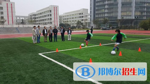 海門職業(yè)教育中心校2019年報(bào)名條件、招生對象