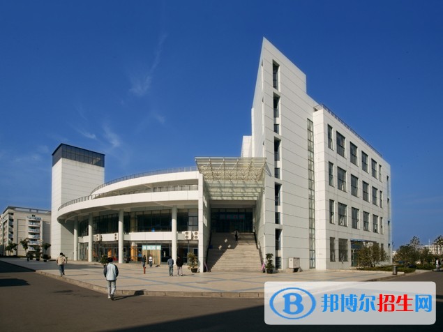 寶應(yīng)職業(yè)技術(shù)教育中心校2019年報(bào)名條件、招生對象