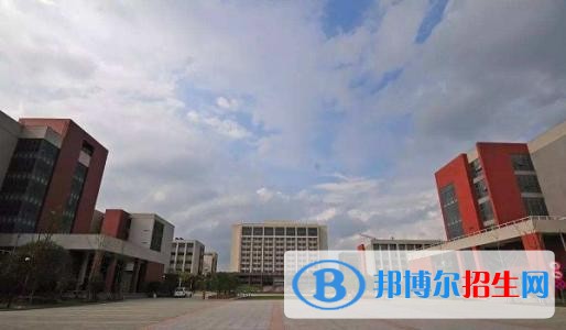 云南中專學(xué)校哪個(gè)專業(yè)比較好