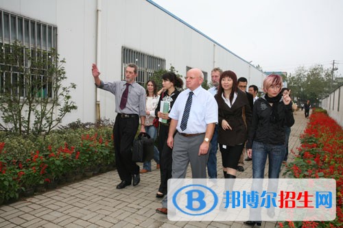 揚州高級技工學(xué)校2019年報名條件、招生對象