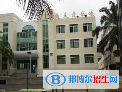 云南初中畢業(yè)讀什么中專學校好
