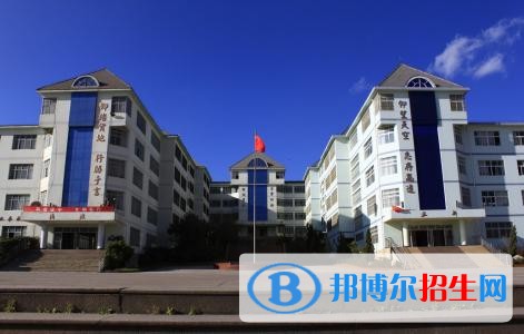 云南初中中專學(xué)校都有什么專業(yè)