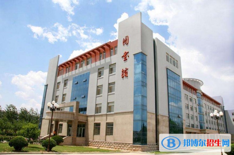 山東電子職業(yè)技術(shù)學(xué)院?jiǎn)握袌?bào)名條件