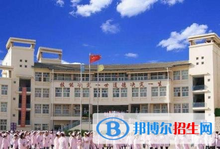 昆明初中未畢業(yè)能讀什么中專學校