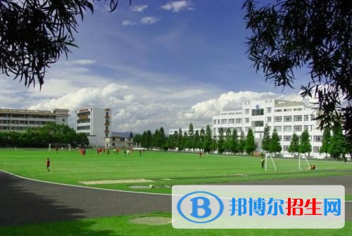 大理女生讀中專學校學什么專業(yè)好