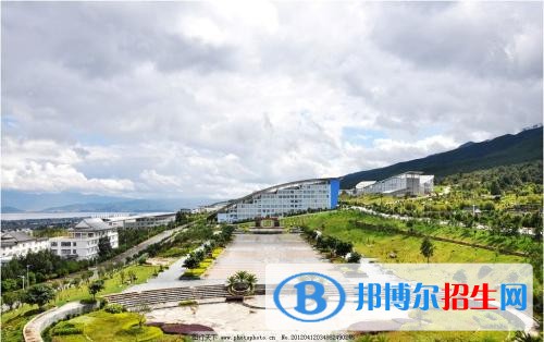 大理沒(méi)讀完高中可以讀中專(zhuān)學(xué)校嗎