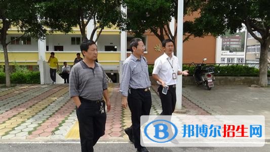 曲靖中專學校算中專嗎