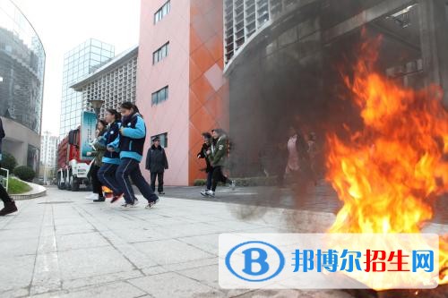 玉溪讀中專學校學什么有前途