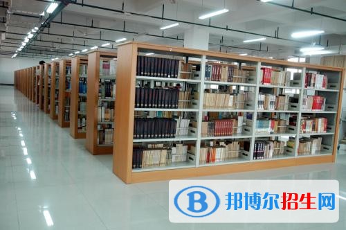 紅河沒(méi)讀完高中可以讀中專(zhuān)學(xué)校嗎