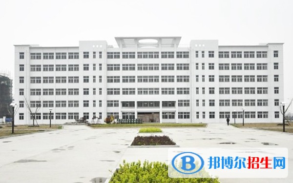 安徽揚(yáng)子職業(yè)技術(shù)學(xué)院?jiǎn)握袖浫》謹(jǐn)?shù)線