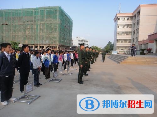 楚雄高中畢業(yè)上中專學校學什么專業(yè)好