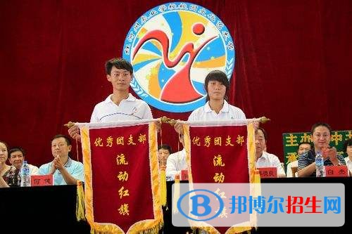 紅河職高和中專(zhuān)學(xué)校有哪些區(qū)別