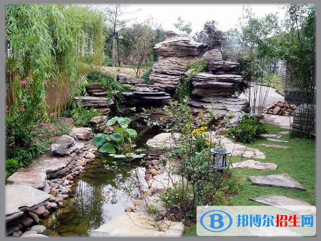 紅河怎么讀中專學校