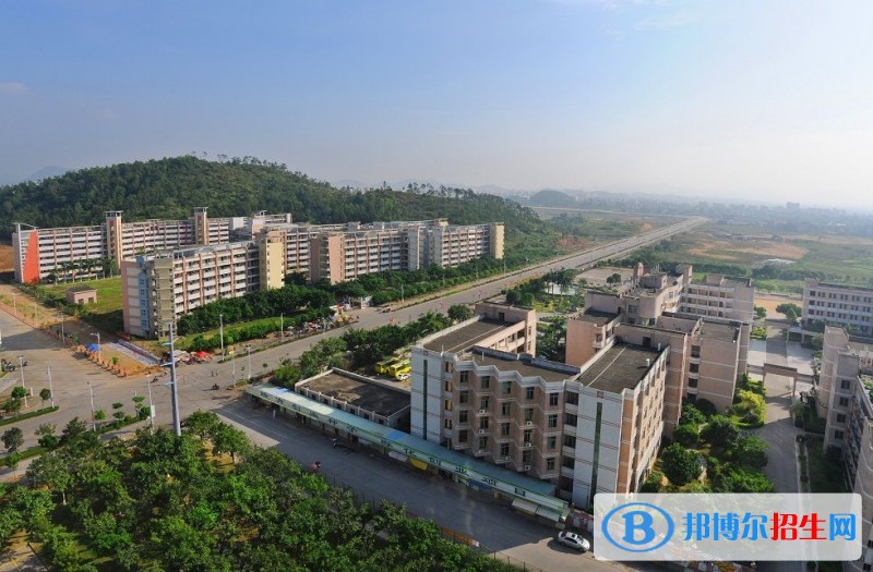 安徽交通職業(yè)技術(shù)學(xué)院單招報名時間