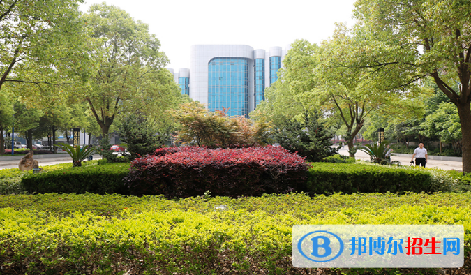 淮南職業(yè)技術(shù)學(xué)院?jiǎn)握谐煽?jī)查詢時(shí)間