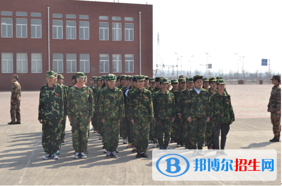 巴中初中畢業(yè)上什么中專學(xué)校好
